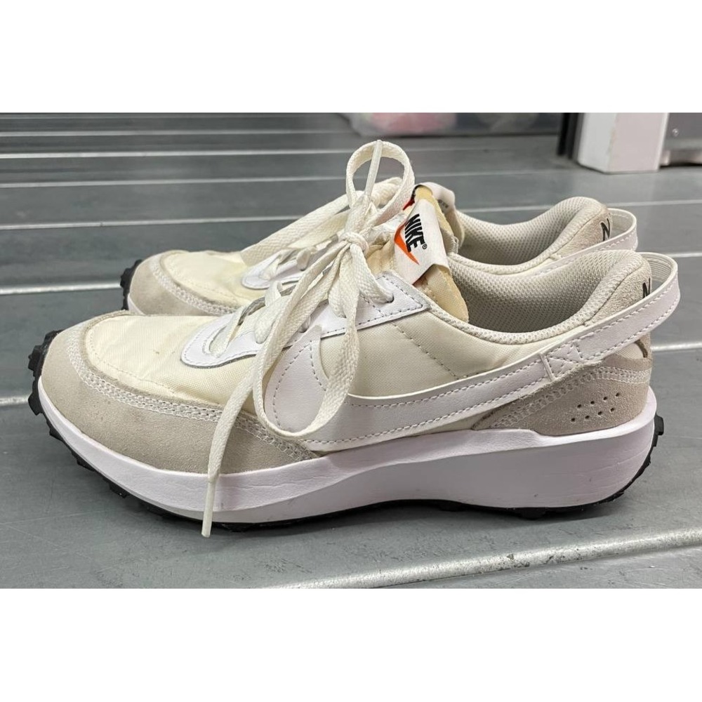 Nike Waffle Debut Running Shoes‎ Womens 6.5 White Cream Lace Up